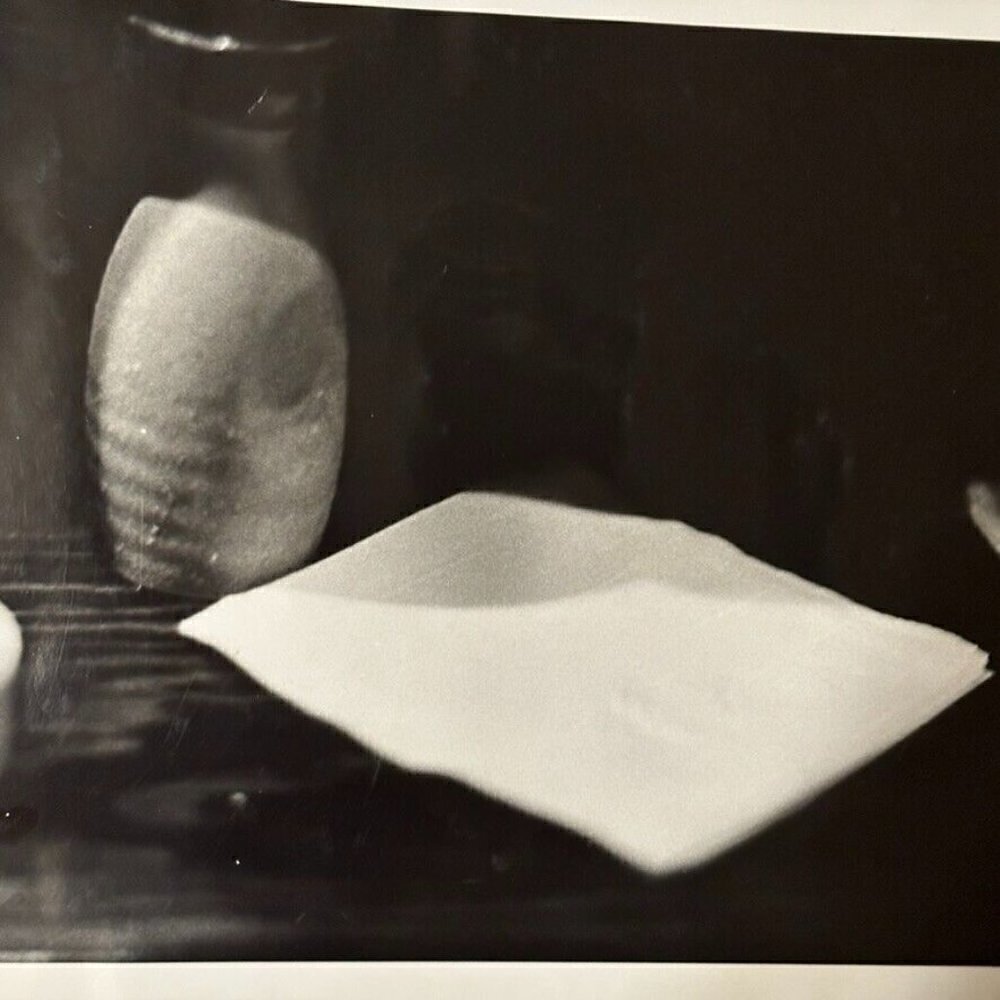 Photograph Print Janine Gordon Signed 16x20" B/W Saki Cup Japanese Still Life - Picture 4 of 6